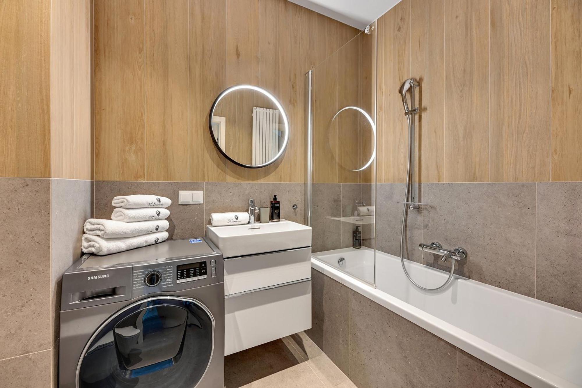 Scala City Center Premium Studios By Lion Apartments Gdańsk Eksteriør billede